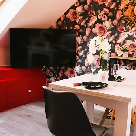Romantic Studio Eve - Proche Gare - Netflix - Wifi Amiens Exteriér fotografie